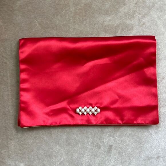 *Christian Dior* RARE! VTG Red Satin Lingerie Jewelry Pouch (READ) - Picture 1 of 8